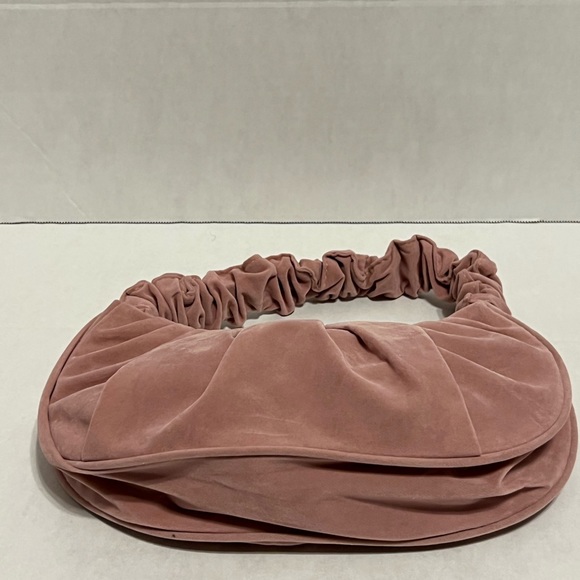 Pink suede ruffle hand bag - Picture 6 of 6